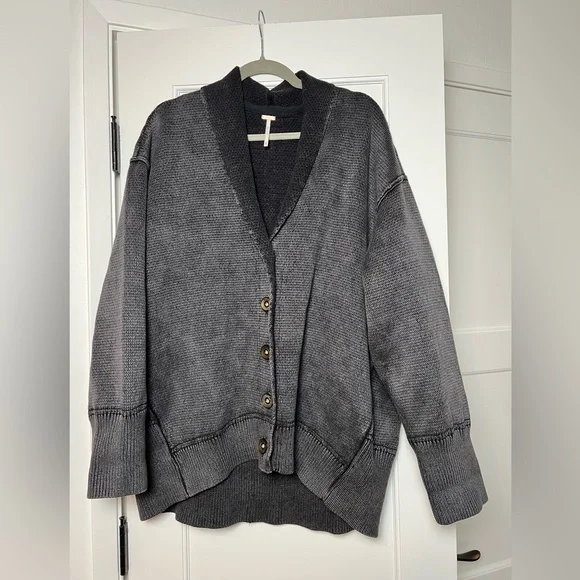 Free People Oversized Chamomile Cardi Washed Black (XS) - Picture 3 of 5